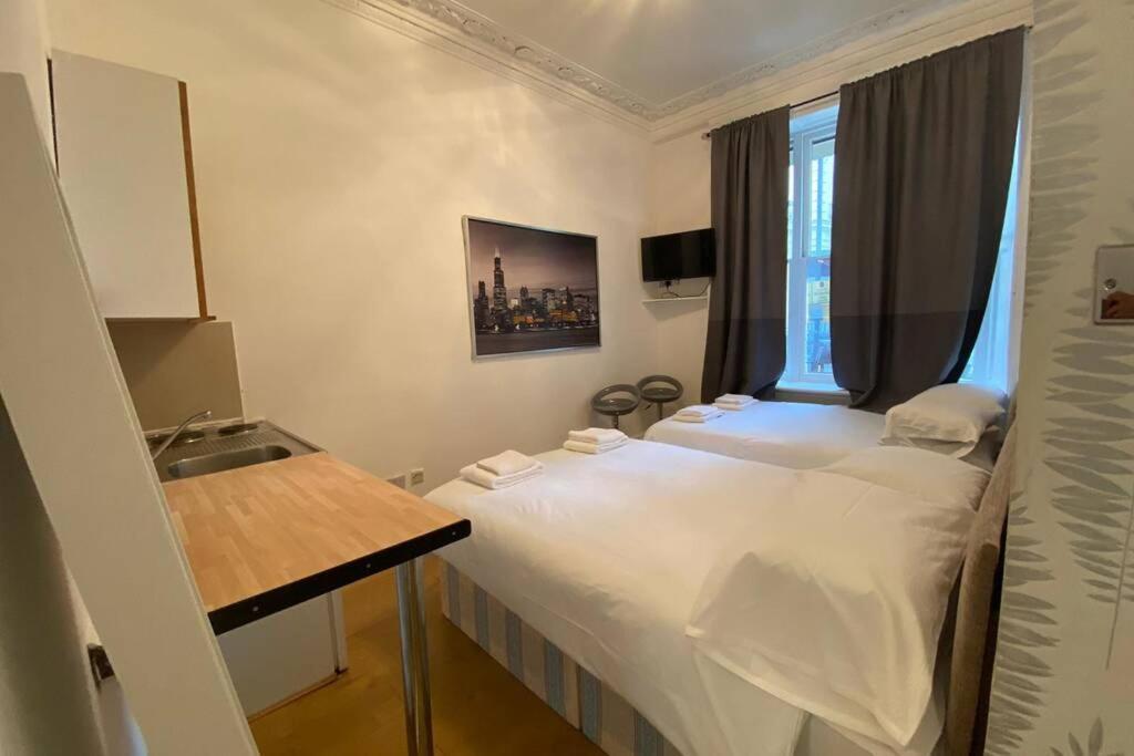 F6-Comfy Ground Flr Studio Fits 4- Near Paddington Londra Exterior foto